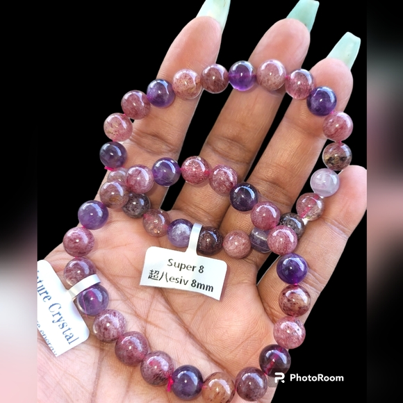 Super 8 Beaded Bracelets - Picture 1 of 4